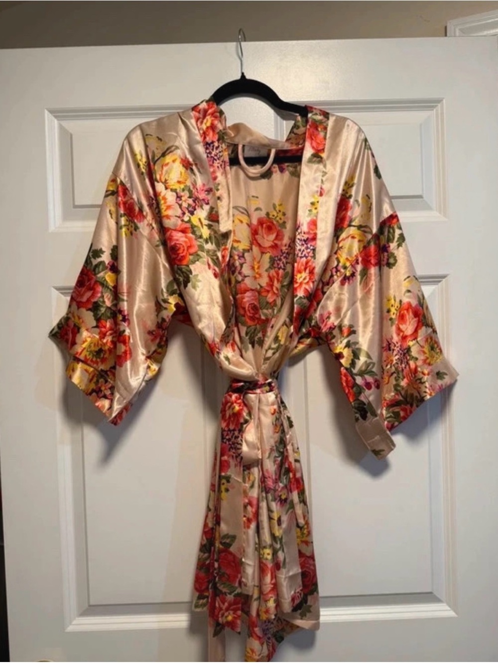 Floral Satin Kimono Robe in Pink and Cream